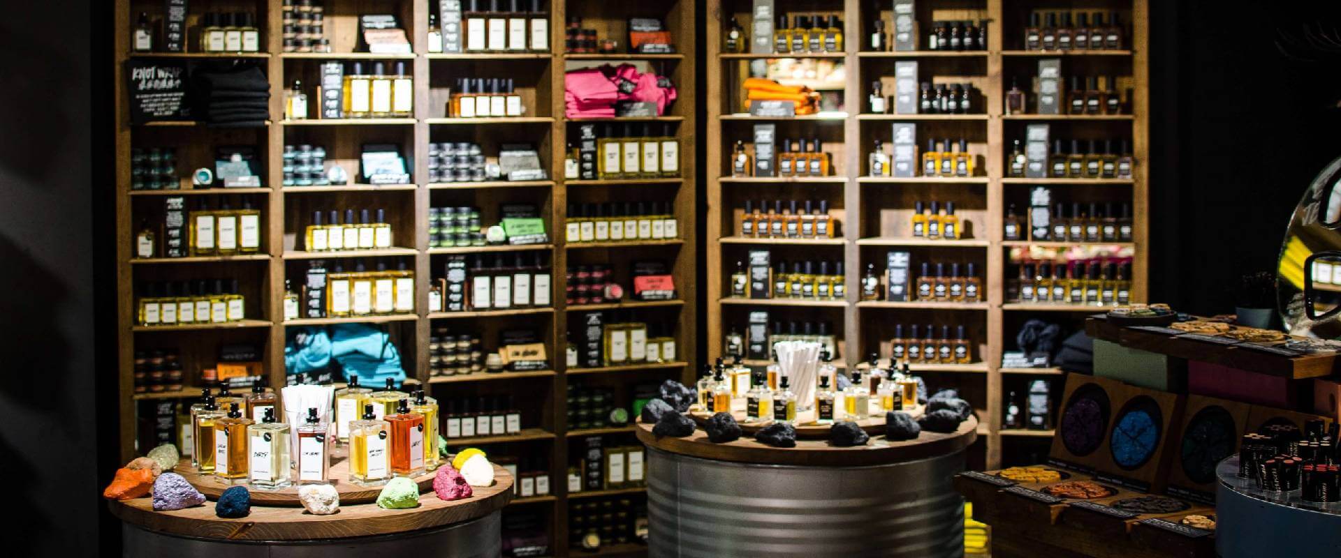 Retail store IT fit-out